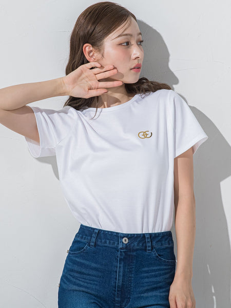 【J Lounge限定】QUEENS COURTロゴTシャツ≪手洗い可能≫