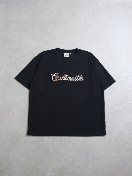 【ENIM BY VICKY】イヌネコバック刺繍Tシャツ《洗濯機で洗える》