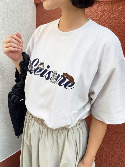 【ENIM BY VICKY】イヌネコバック刺繍Tシャツ《洗濯機で洗える》