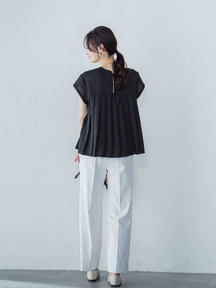 【一部店舗限定販売】フロントタックフレンチブラウス≪手洗い可能≫