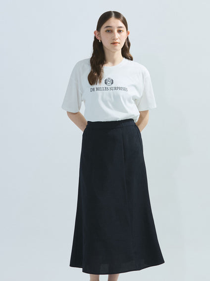 ツヤ刺繍Tシャツ≪洗濯機で洗える≫